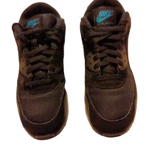 Man's Shoes